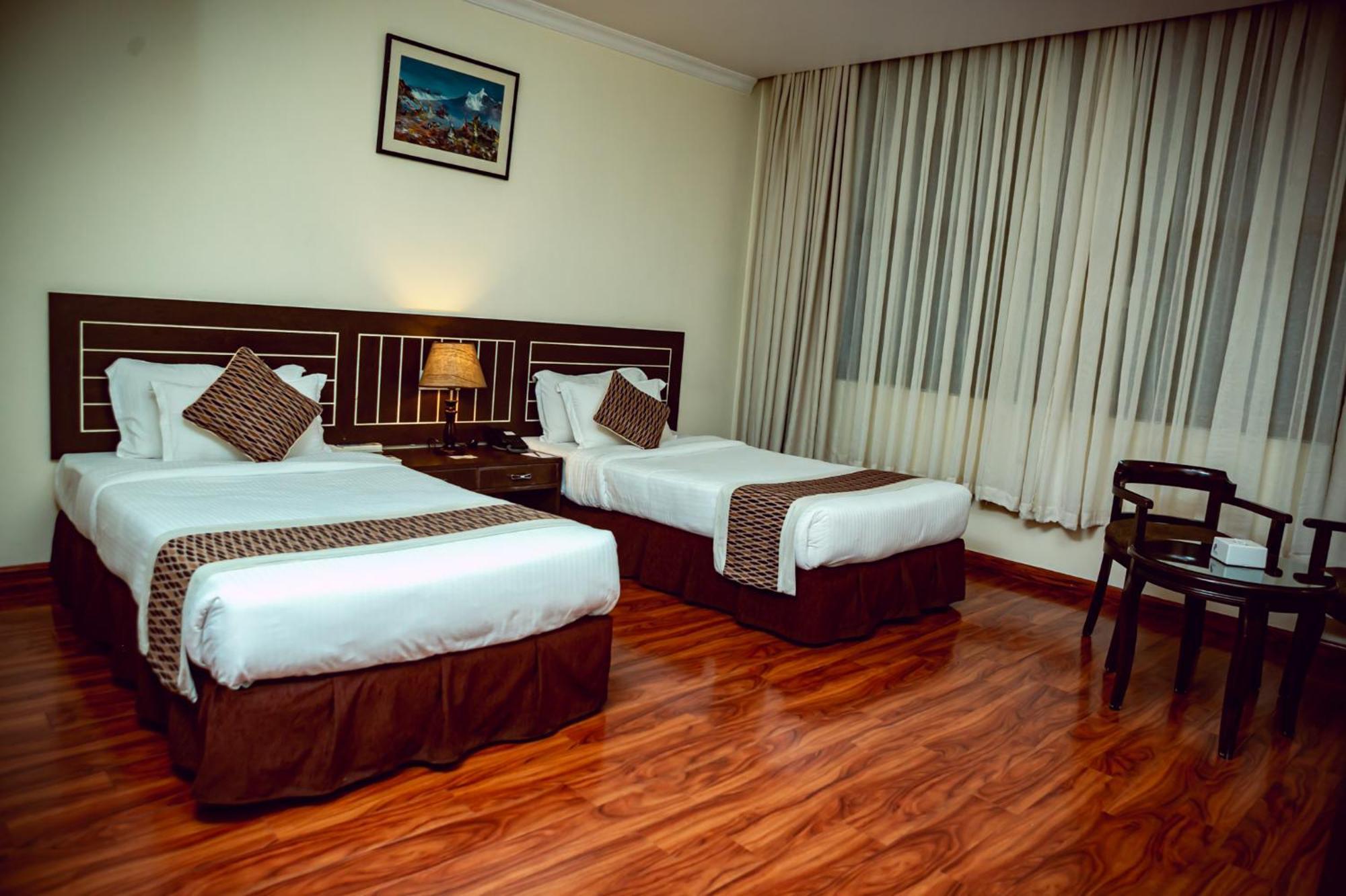 Vannasut Hotel And Spa Kathmandu Buitenkant foto
