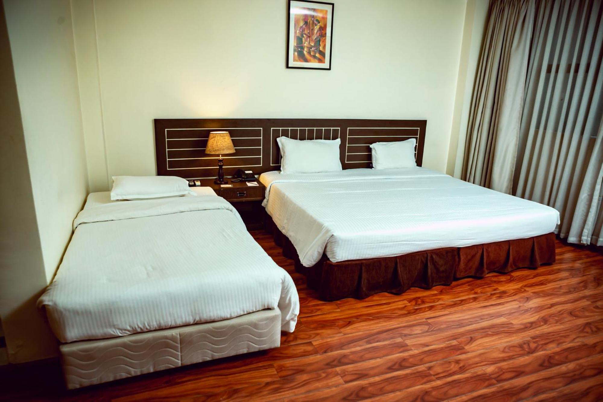 Vannasut Hotel And Spa Kathmandu Buitenkant foto