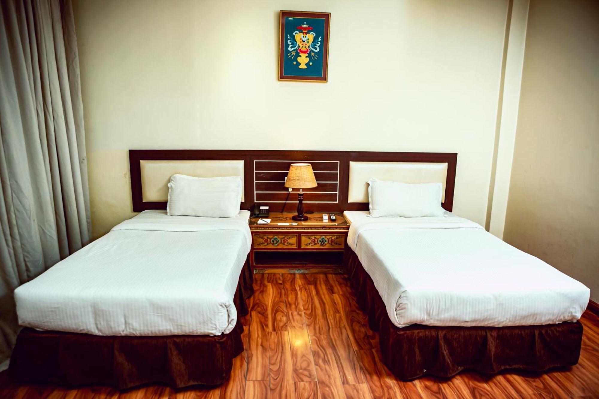 Vannasut Hotel And Spa Kathmandu Buitenkant foto